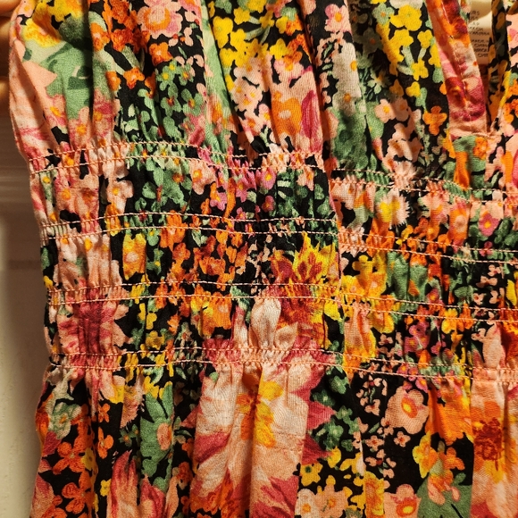 Floral H&M Smocked Cotton Summer Dress - Picture 4 of 7